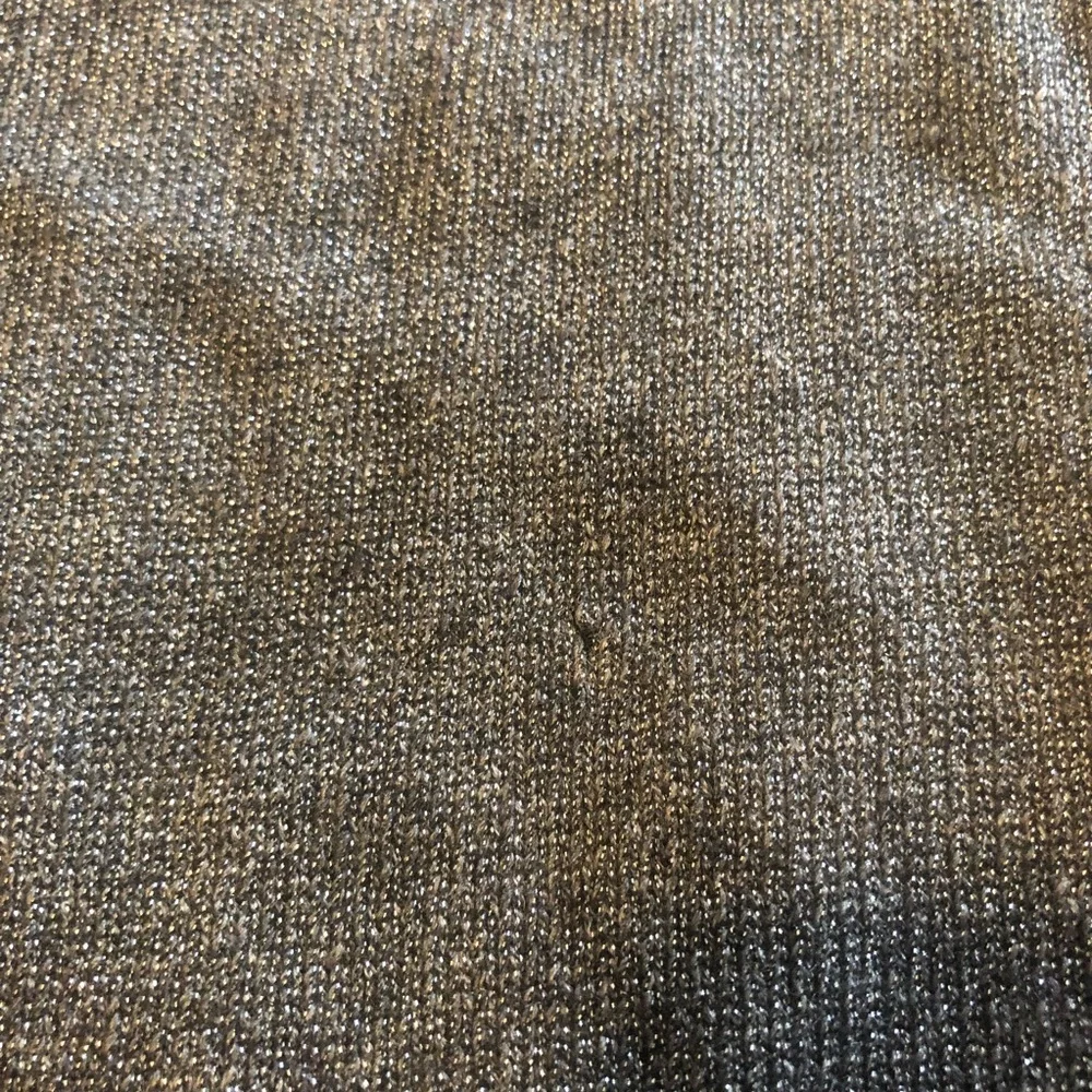 Pre-loved Chanel sparkly gray hoodie in size 44!